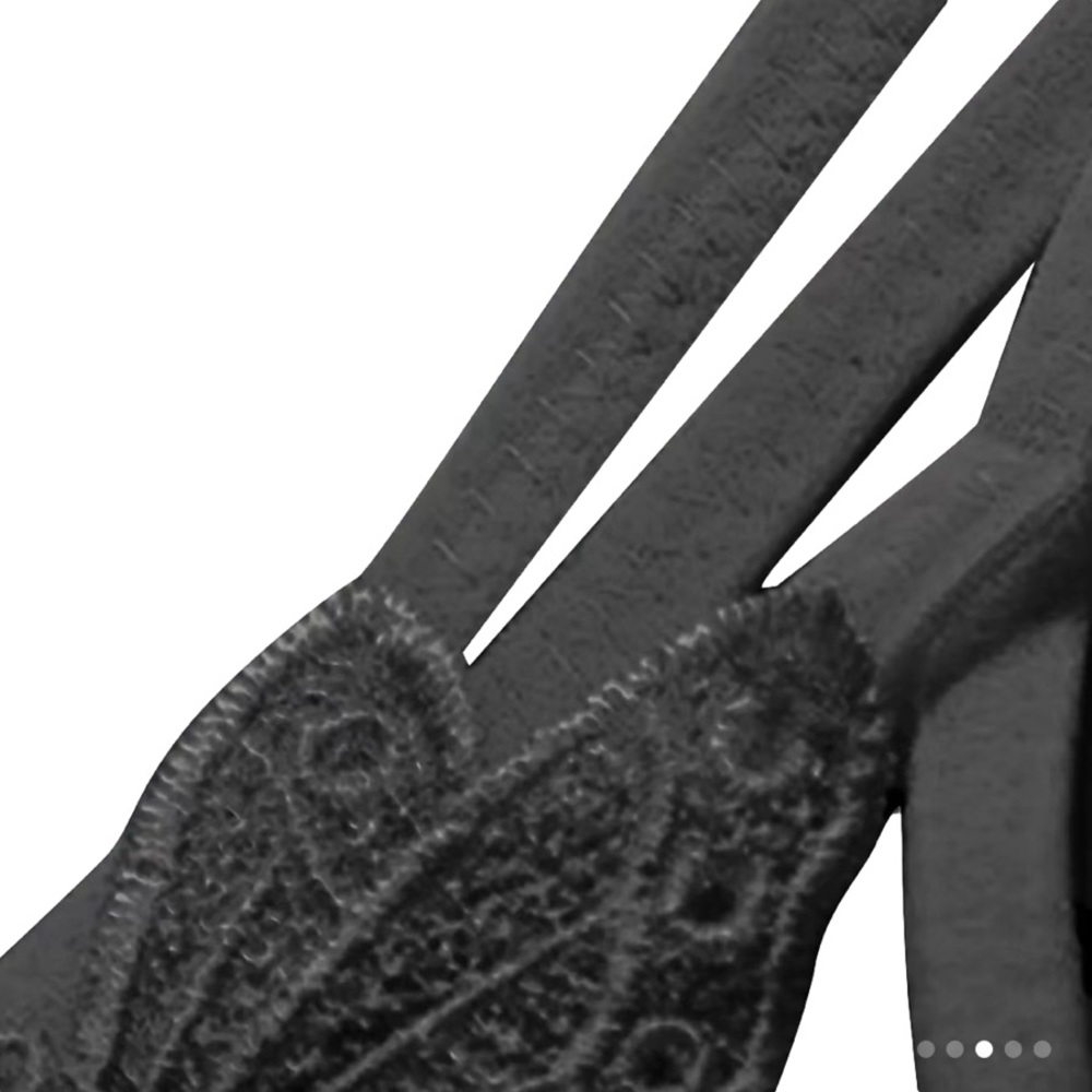 Intimate Apparel 14 - Picture 5 of 8